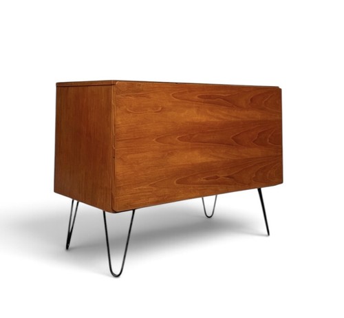Teak beaver and tapley media - teak,