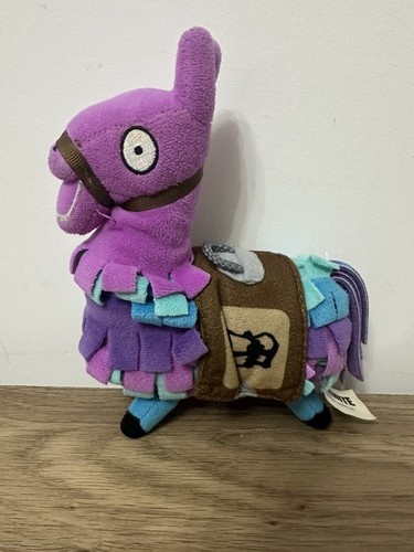 Fortnite loot llama plush - loot,