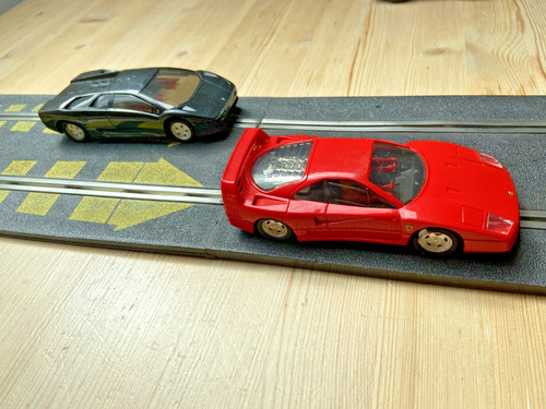 Scalextric ferrari f40 and - f40,
