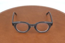 Cubitts Montague Gray Round