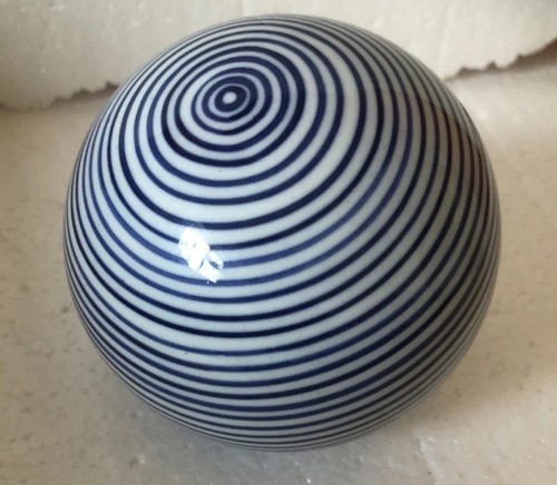 Ceramic carpet ball with - ball,