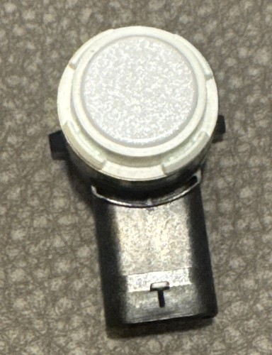 Tesla 1127503 d white - ,