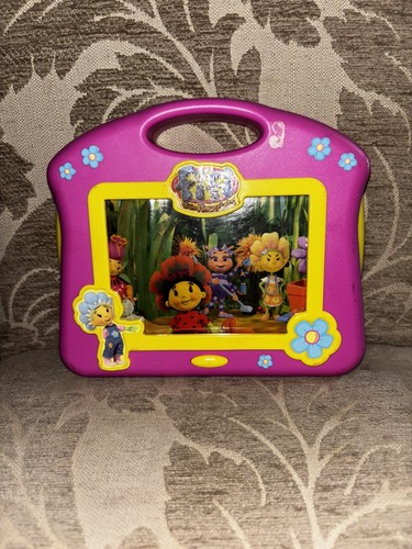 Fifi and the flowertots - and,
