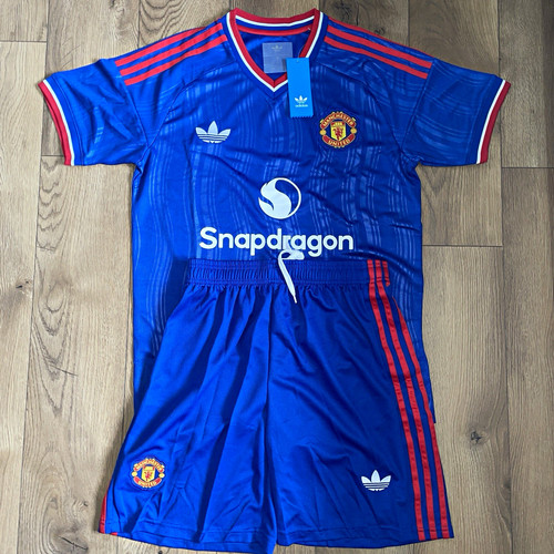 Adidas manchester united - manchester,