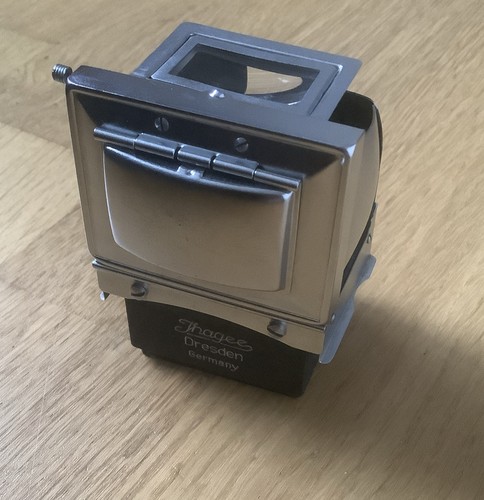 Exakta waist level viewfinder - waist,