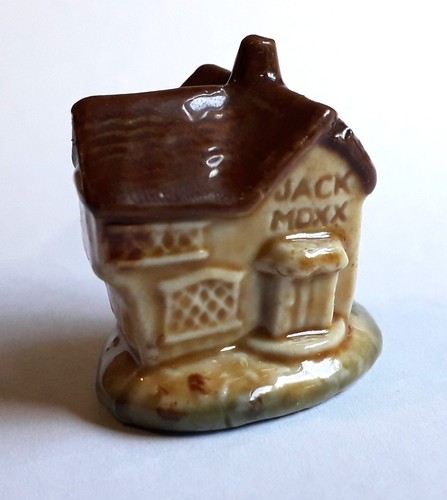 Wade england jack moxx house - wade,