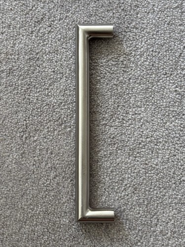 Modern mitred pull - mitred,