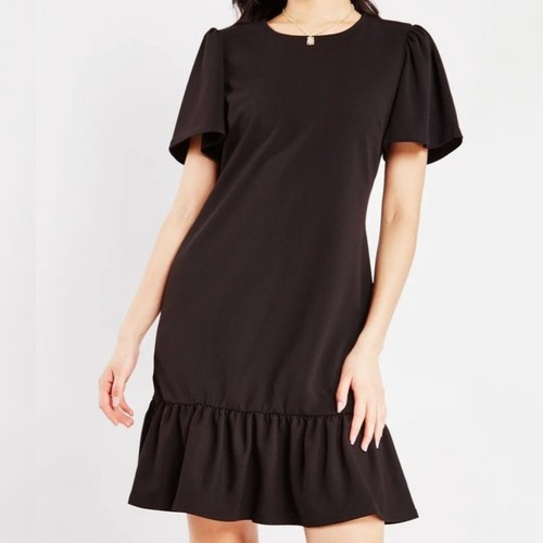 Black ruffle hem boat - hem,