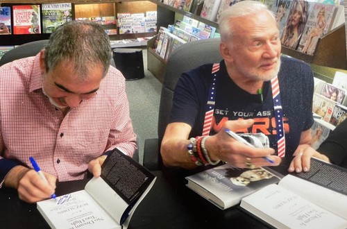 Buzz aldrin signed dream - buzz, no