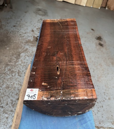 Snakewood half log high - half,