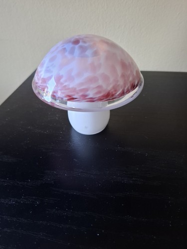 Wedgewood mushroom 1970 - wedgewood,