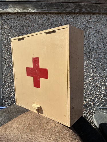 Vintage red cross - vintage, medical