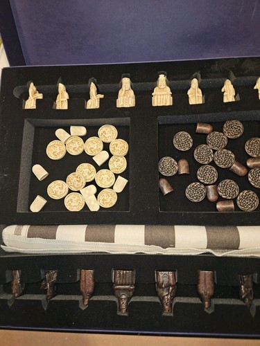 Lewis chessmen chess set - chessmen,