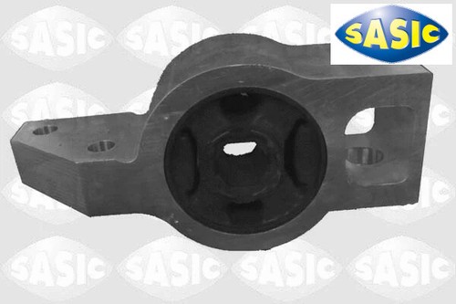 Front control arm wishbone - front,