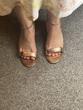 Halli1 Rose Gold Mid Block