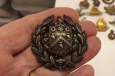 MILITARY BADGE OLDHAM CORPORATION TRAMWAYS CAP BADGE 4.75CMS BY 4.75CMS (1255)