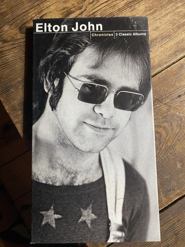 Elton john chronicles - -, 2