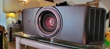 JVC DLA-X5000BE 4K e-Shift