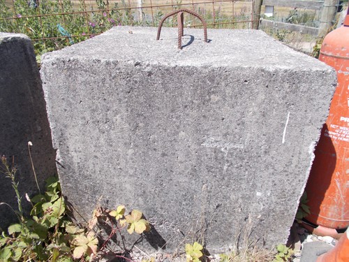 Concrete weight blocks - concrete,