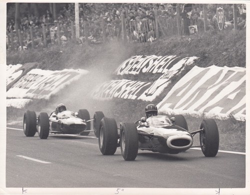 Graham hill brm p261 - graham,