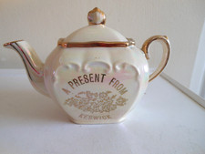 VINTAGE SADLER PEARL LUSTRE GILDED MINIATURE CUBE TEA POT/TEAPOT-KESWICK GIFT