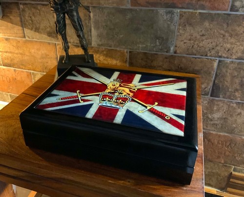 British army stunning - army, premium