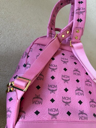 Mcm stark side stud pink - side,
