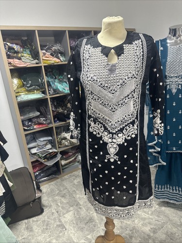 Asian style woman - wear, medium