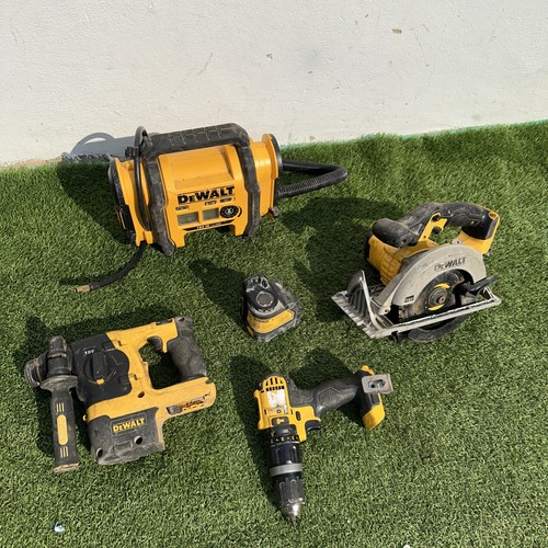 Dewalt tools spares or - -,