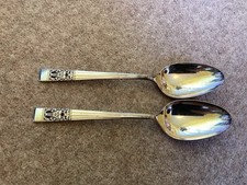 2 x Community Silver Plate Oneida Hampton Court Design Serving Spoons 