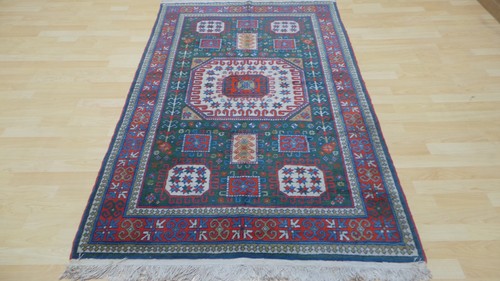 Carpet rug hand made - hand, woven
