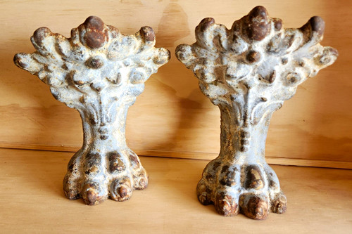 Antique cast iron - claw, foot