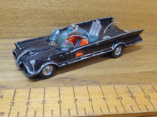 Corgi 267 batmobile - corgi, no.267
