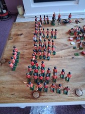 Britains Eyes Right Guards Band 60 Figures plus spares Plastic Toy Soldiers