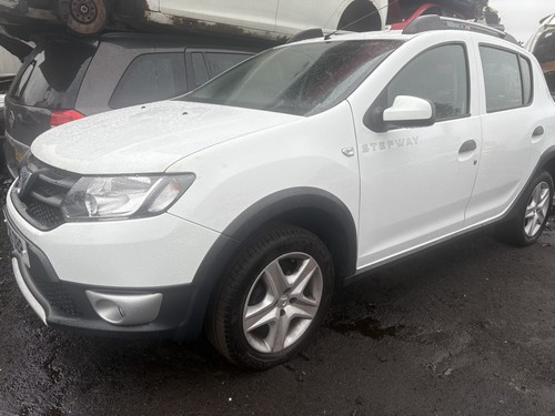 Dacia sandero stepway 2015 - dacia,
