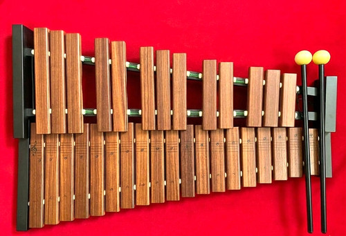Yamaha table top - tx-6,