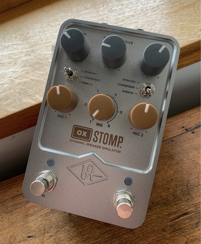 Universal audio uafx stomp - universal,