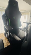 RAZER  GAMING ???/ GAMERS CHAIR