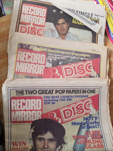 Record mirror newspapers - x,