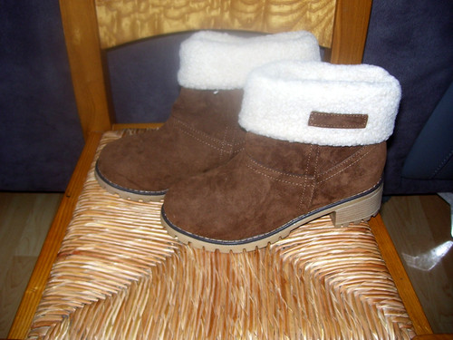 Nwob tan faux suede - suede, ankle