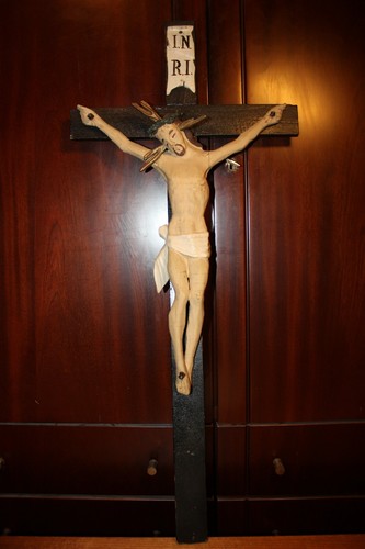 Antique hand carved wood - 29.6",