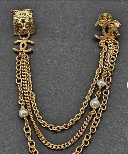 Chanel collar tip pin brooch - tip,