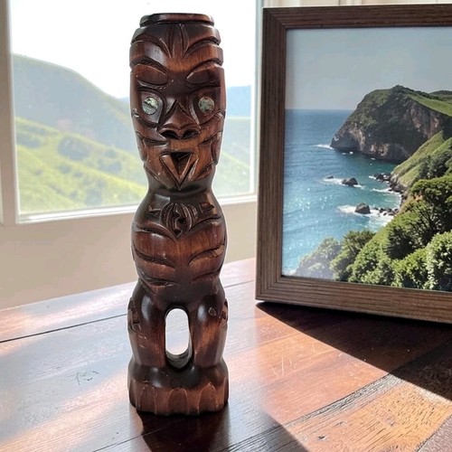 Maori tiki figure - tiki, eyes