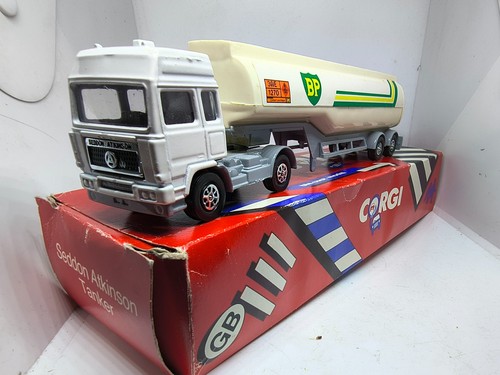 Corgi tanker seddon - corgi, bp