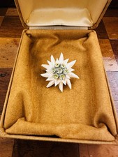 Vintage Edelweiss Flower Brooch Carved Resin Alpine Pin