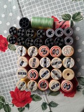 Assorted Plastic Cotton Reels