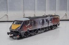 Hornby R3892 Class 91 91111