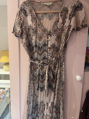 Beautiful paisley ladies dress - ladies,