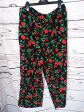 LADIES TU BLACK RED FLORAL