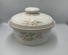 Royal Doulton Fresh Flowers Regents Park Large 10” Oval Casserole Dish - Read